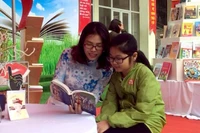 Kéo học trò từ điện thoại, ti vi trở về với những trang sách