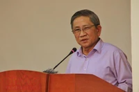 Kiến thức trong chương trình mới không chỉ khó và nặng mà là ...rất khó