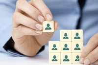 Nhân sự và nhân quả