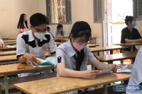 Cận ngày thi tốt nghiệp, có địa phương gặp khó với quy định đồ dùng cách 25m 