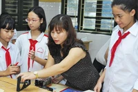 Thầy Bùi Nam trả lời thẳng các câu hỏi về chứng chỉ, xếp hạng, lương giáo viên