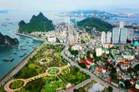 Chủ tịch tỉnh Quảng Ninh kiêm Hiệu trưởng có phù hợp?