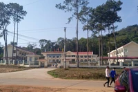 Trường Kon Hà Nừng vươn lên đổi mới giáo dục