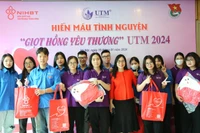 Trường ĐH UTM tổ chức Chương trình Hiến máu tình nguyện "Giọt hồng yêu thương”