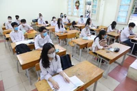 Nan giải việc ghi học bạ, vào sổ theo dõi các môn tích hợp mới