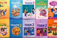 Tại sao các nhà xuất bản chưa giảm giá sách giáo khoa lớp 1, lớp 2, lớp 6? 