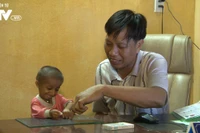 Giáo dục bằng tình thương từ câu chuyện cổ tích của thầy trò vùng cao xứ Quảng