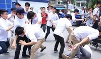 Bạo lực học đường do sự vô cảm, thờ ơ của học sinh và người lớn