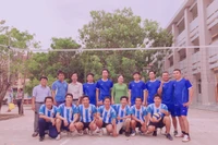 Thầy giáo Phan Thế Hùng dạy giỏi làm thêm cũng giỏi