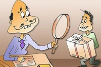 Tặng quà Tết cho lãnh đạo khiến hình ảnh người thầy xấu đi!