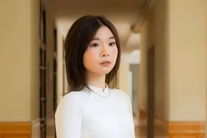 Bí quyết giành học bổng 10 tỷ đồng của nữ sinh THPT Chuyên ĐH Sư phạm Hà Nội