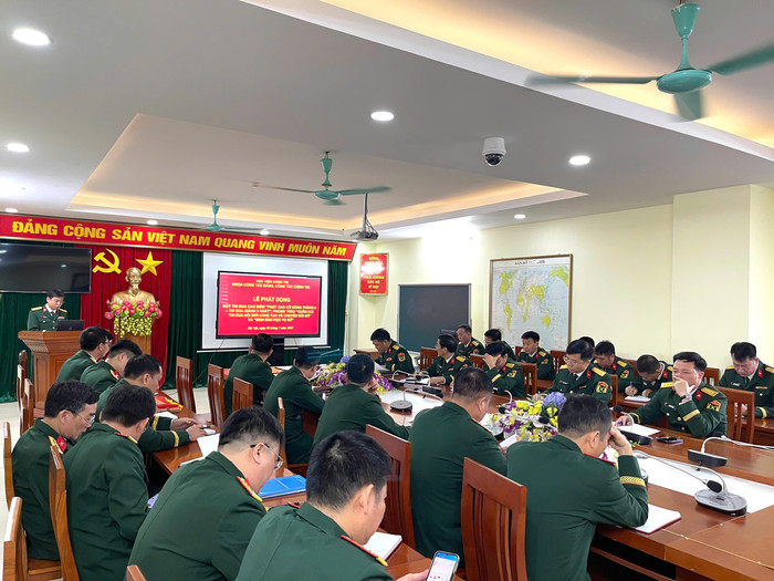 Khoa Công tác Đảng, công tác chính trị của Học viện Chính trị phát động thi đua. 56a5cc026977e129b866.jpg
