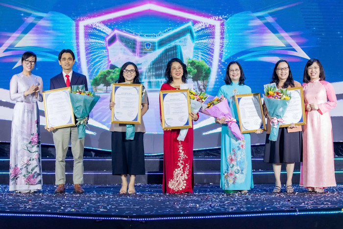 Một số chương trình đào tạo của Trường Đại học Nguyễn Tất Thành được chứng nhận đạt chuẩn kiểm định chất lượng giáo dục theo quy định của Bộ Giáo dục và Đào tạo. Ảnh: NTCC