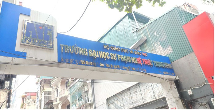 Cổng Trường Đại học Sư phạm Nghệ thuật Trung ương. Ảnh: Tường San image.jpg