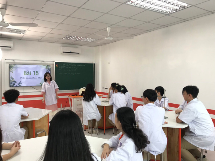 Một tiết học của học sinh Trường Trung học phổ thông Lê Hồng Phong (Hà Nội). Ảnh: website nhà trường Một tiết học của học sinh Trường Trung học phổ thông Lê Hồng Phong (Hà Nội). Ảnh: website nhà trường