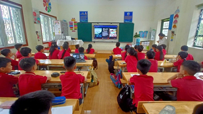 Một hợp học của Trường Tiểu học và Trung học cơ sở Lê Quý Đôn - trường thực hành trực thuộc Trường Cao đẳng Sư phạm Lạng Sơn, được thành lập theo Quyết định số 808/QĐ-SGDĐT ngày 08 tháng 4 năm 2019 của Sở Giáo dục và Đào tạo Lạng Sơn. Ảnh: website nhà trường. hoc-sinh-th-lang-son.jpg