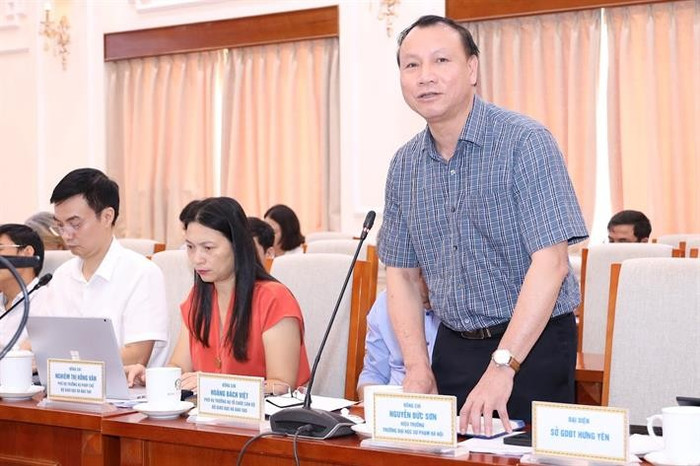 Phó Giáo sư, Tiến sĩ Nguyễn Đức Sơn, Hiệu trưởng Trường Đại học Sư phạm Hà Nội, chia sẻ tại hội nghị Phó Giáo sư, Tiến sĩ Nguyễn Đức Sơn, Hiệu trưởng Trường Đại học Sư phạm Hà Nội, chia sẻ tại hội nghị