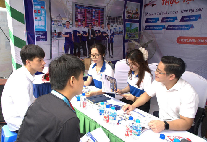 Nguồn ảnh minh họa: Website Trường Đại học Nông Lâm - Đại học Thái Nguyên sinh-vien-dh-nong-lam-thai-nguyen.jpg