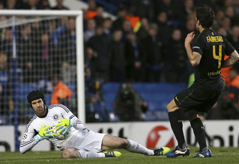 Petr Cech có một đêm thi đấu cực kỳ xuất sắc Petr Cech có một đêm thi đấu cực kỳ xuất sắc