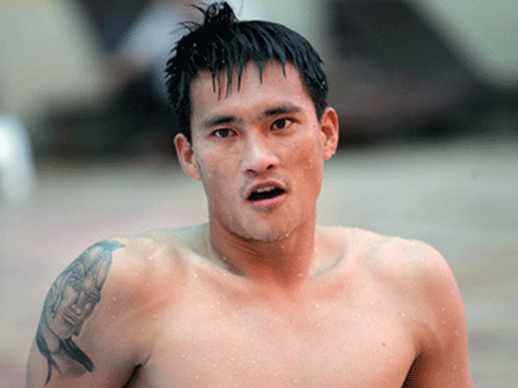 Công Vinh bỏ ra 20 triệu đồng để xăm hình chiến binh ở bả vai. Ảnh: Châu Thành.