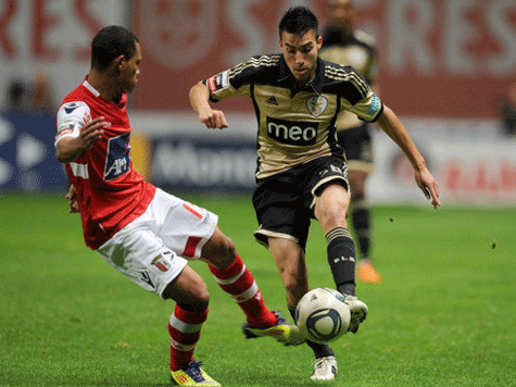 Nicolas Gaitan (phải) - Ảnh Getty