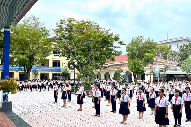 Cần xác định rõ mức độ hư hỏng sách giáo khoa để học sinh, phụ huynh phải bồi hoàn