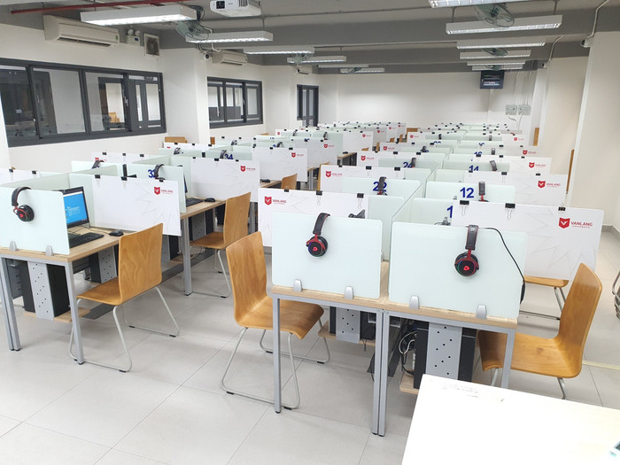 Trường Đại học Văn Lang chuẩn bị cơ sở vật chất hiện đại và đảm bảo cho Kỳ thi đánh giá năng lực ngoại ngữ theo Khung năng lực ngoại ngữ 6 bậc Việt Nam. Ảnh website nhà trường vstep-dh-van-lang.jpg