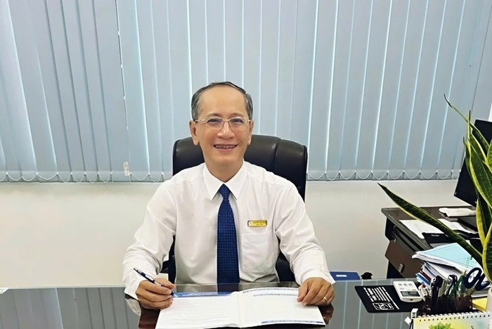 Thạc sĩ Nguyễn Việt Mười - Hiệu trưởng Trường Cao đẳng nghề Sóc Trăng. (Ảnh NVCC) thay-muoi-cao-dang-nghe-soc-trang.jpg