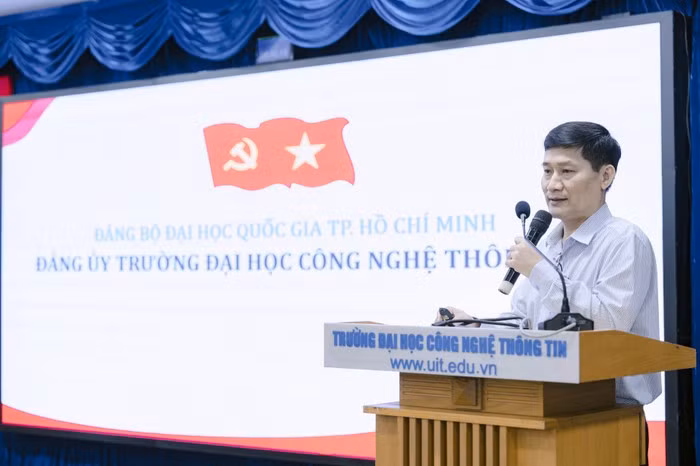 Phó Giáo sư, Tiến sĩ Vũ Đức Lung - Bí thư Đảng ủy, Trường Đại học Công nghệ thông tin, Đại học Quốc gia Thành phố Hồ Chí Minh. Ảnh: website nhà trường.