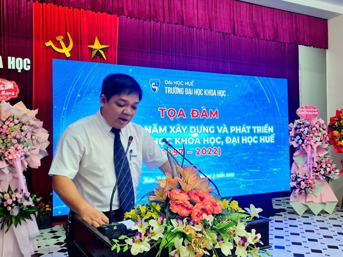 Phó Giáo sư, Tiến sĩ Võ Thanh Tùng - Hiệu trưởng Trường Đại học Khoa học, Đại học Huế. Ảnh: Website nhà trường. Phó Giáo sư, Tiến sĩ Võ Thanh Tùng - Hiệu trưởng Trường Đại học Khoa học, Đại học Huế. Ảnh: Website nhà trường.