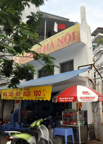 Ngôi nhà siêu mỏng 2 tầng trên phố Lê Duẩn.... Ngôi nhà siêu mỏng 2 tầng trên phố Lê Duẩn....