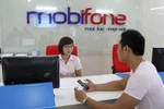 Dịch vụ tự kích hoạt, khách dọa kiện MobiFone bồi thường 100.000 đồng