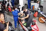 Giá xăng giảm 1.198 đồng/lít từ 15 giờ chiều nay
