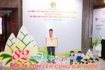 Vũ Minh Vũ - Liên đội trưởng đa tài, đam mê hội hoạ