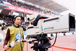 Khi bản quyền truyền hình V-League trở thành... miếng bánh thiu