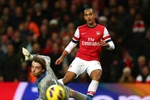 Walcott muốn đánh đổi mọi thứ cho một danh hiệu cùng Arsenal