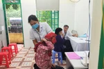 Lào Cai: Hỗ trợ đóng BHYT cho người cao tuổi, dân tộc thiểu số khó khăn đặc thù