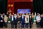 Đã huy động được hơn 46,8 tỷ đồng cho Chương trình tặng sổ BHXH, thẻ BHYT