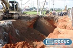 Sạt lở hố đặt ống nước, 3 công nhân bị vùi chết