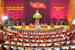 Thảo luận "một số vấn đề cấp bách về xây dựng Đảng"