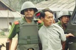 Chuyện những “ông trùm” ma túy đọc mệnh giá USD bằng chữ