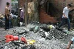 Nửa đêm nhà cháy rụi, 2 trẻ thương vong 