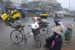 Mùng 8/3: Chưa bao giờ là ngày của phụ nữ nghèo?