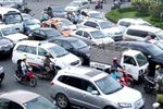 Phạt nặng chủ ô tô, xe máy không nộp phí đường bộ