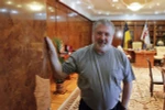 Tỷ phú Kolomoisky bỏ túi 2 triệu USD tiền IMF hỗ trợ Ukraine