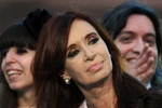 Tổng thống Argentina nghỉ việc 1 tháng để chữa bệnh