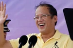 Tổng thống Philippines hẹn hò với cô gái Hàn trẻ hơn 23 tuổi