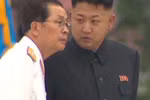 Cha Kim Jong-un dặn con trai: Cảnh giác với Jang Song-thaek