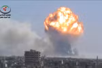 Video: Nổ lớn tại kho vũ khí ở thành phố Homs, Syria