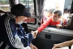 Học sinh Venezuela nức nở khi được gặp Fidel Castro